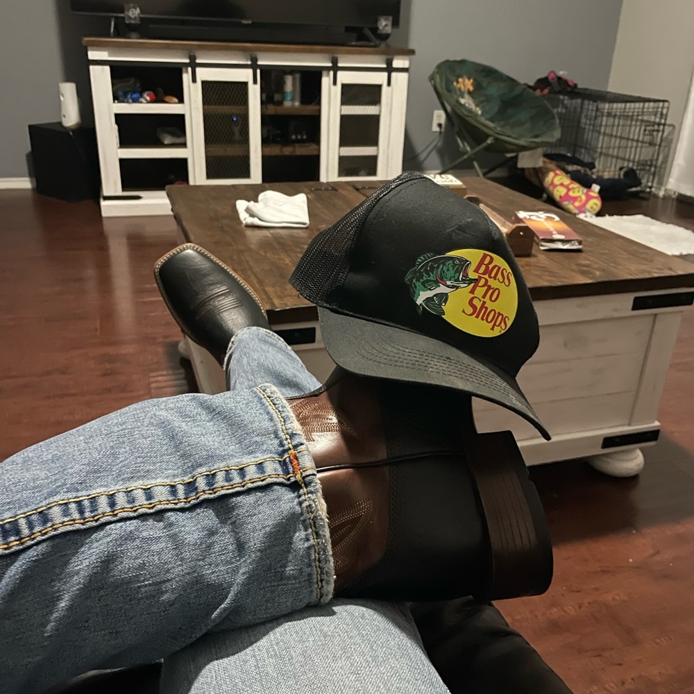 Meet your Posher, Bry